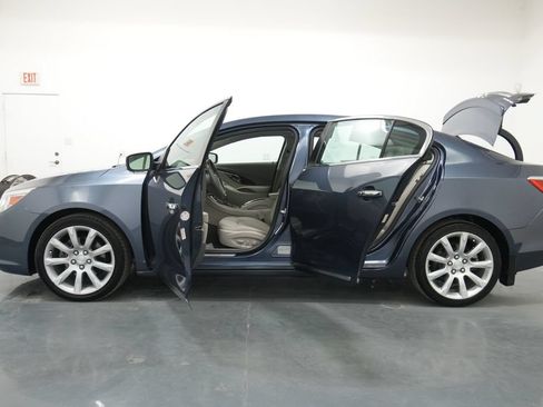 Used 2013 Buick LaCrosse Touring FWD image 26