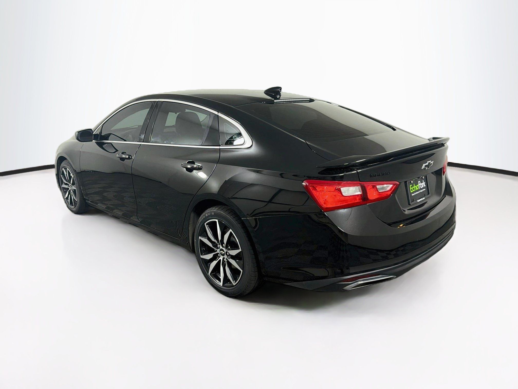 Used 2023 Chevrolet Malibu RS w/ LPO, Floor Liner Package FWD image 5