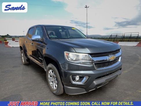 Used 2017 Chevrolet Colorado LT w/ LT Convenience Package RWD image 1