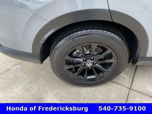 Used 2024 Honda CR-V Sport image 11