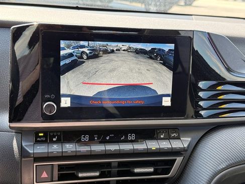Certified 2025 Toyota Camry SE w/ Convenience Package AWD/4WD image 20