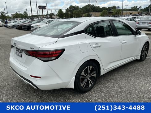 Used 2021 Nissan Sentra SV w/ Trunk Package FWD image 5