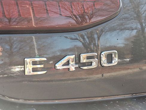 Used 2023 Mercedes-Benz E 450 4MATIC Cabriolet image 30