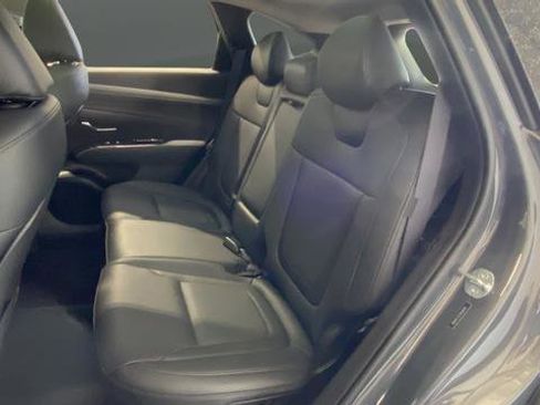 Used 2025 Hyundai Tucson Limited AWD/4WD image 22