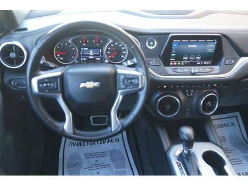 Used 2020 Chevrolet Blazer LT image 13