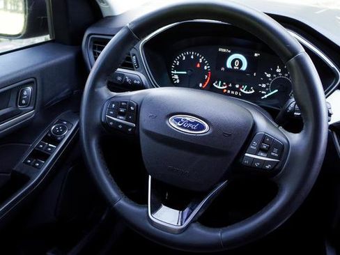 Used 2022 Ford Escape SE w/ Convenience Package image 25