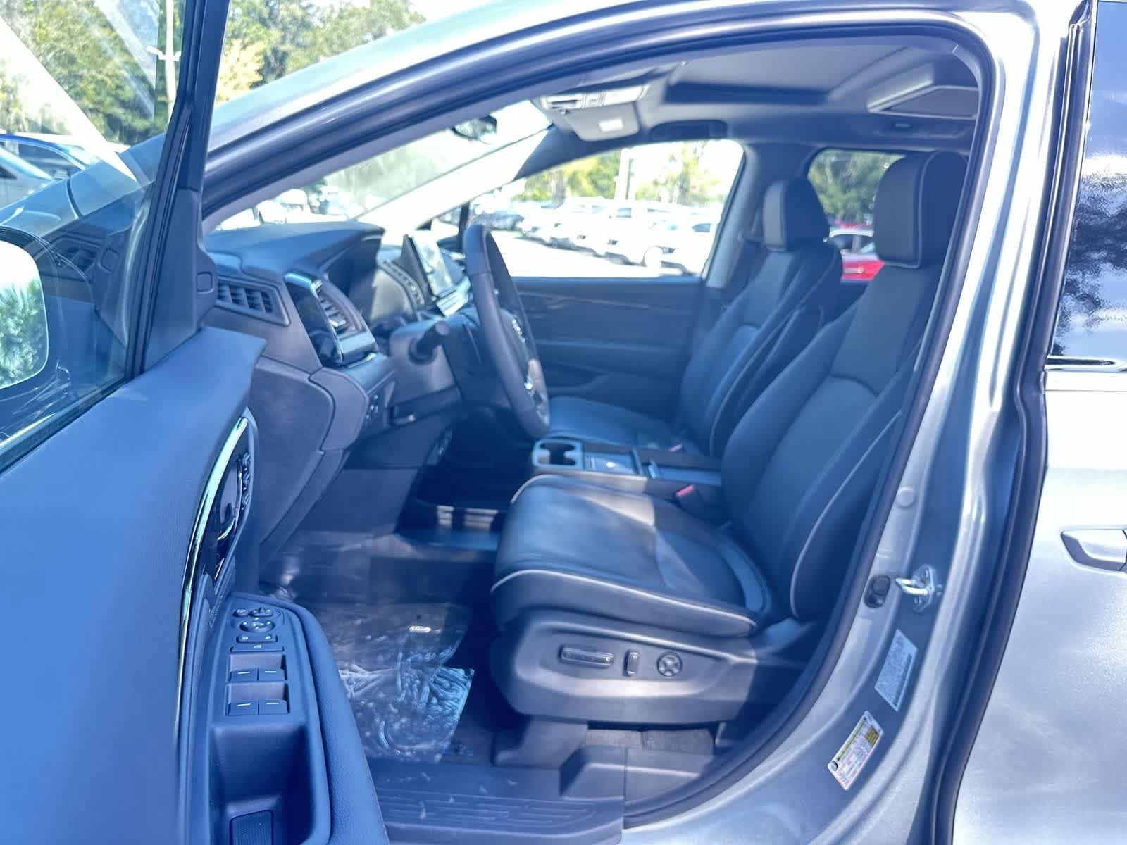New 2026 Honda Odyssey Elite image 2