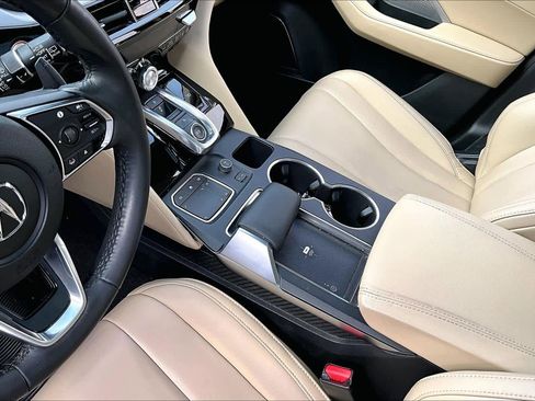 Used 2022 Acura MDX FWD image 15