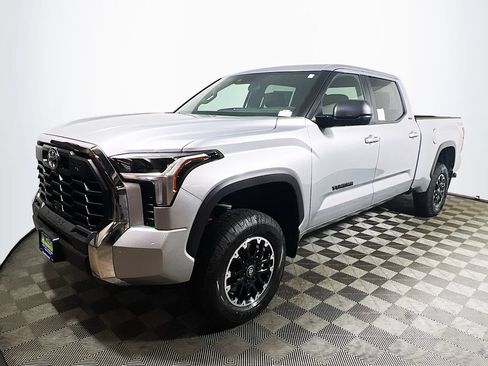 New 2026 Toyota Tundra SR5 AWD/4WD image 4