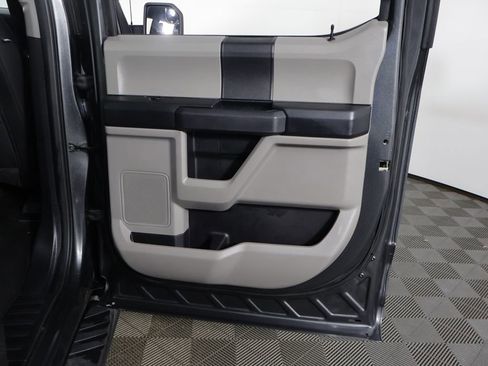 Used 2020 Ford F150 XL w/ Equipment Group 101A Mid AWD/4WD image 21