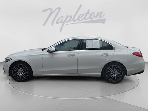 Used 2025 Mercedes-Benz C 300 4MATIC Sedan image 2