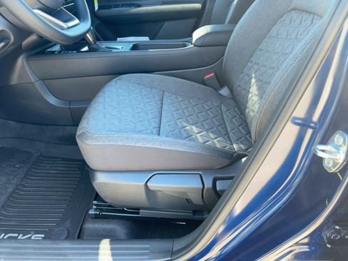 New 2026 Nissan Kicks SV image 14