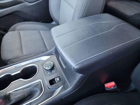 Certified 2023 Chevrolet Traverse LT image 31