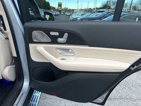 New 2026 Mercedes-Benz GLS 450 4MATIC image 36
