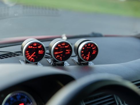 Used 2004 Volkswagen R32 image 23