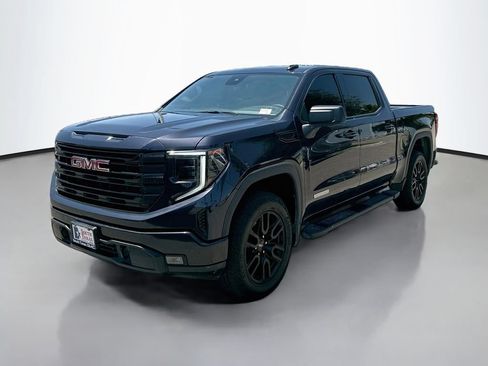 Used 2024 GMC Sierra 1500 Elevation RWD image 3