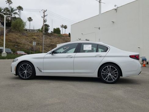 Used 2023 BMW 530i w/ Premium Package RWD image 24
