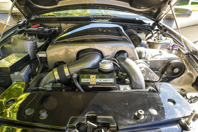 Used 2005 Ford Mustang GT Premium RWD image 25