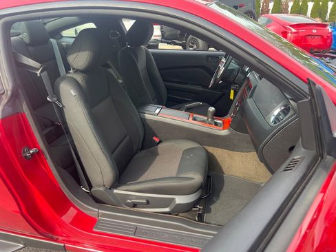 Used 2013 Ford Mustang Coupe image 15
