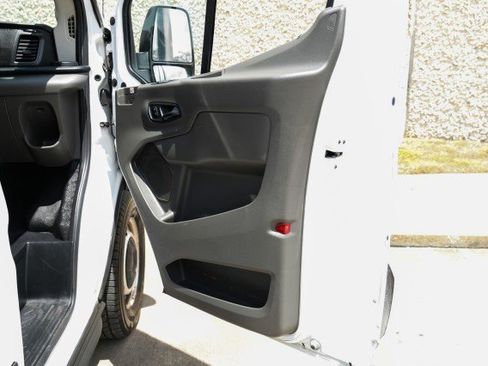 Used 2020 Ford Transit 250 Medium Roof RWD image 34