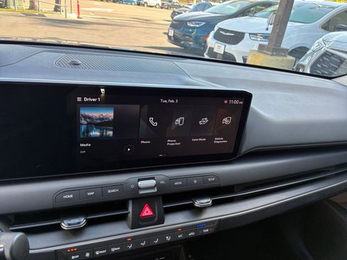 Used 2025 Kia K4 LXS image 20