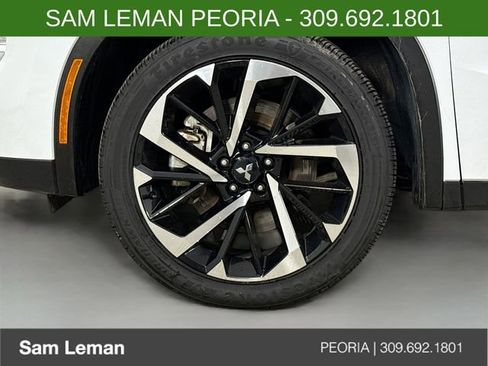 Used 2024 Mitsubishi Outlander SE image 30