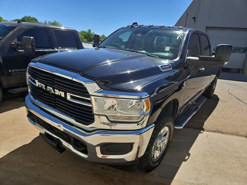 Used 2020 RAM 3500 Tradesman w/ Towing Technology Group AWD/4WD image 3