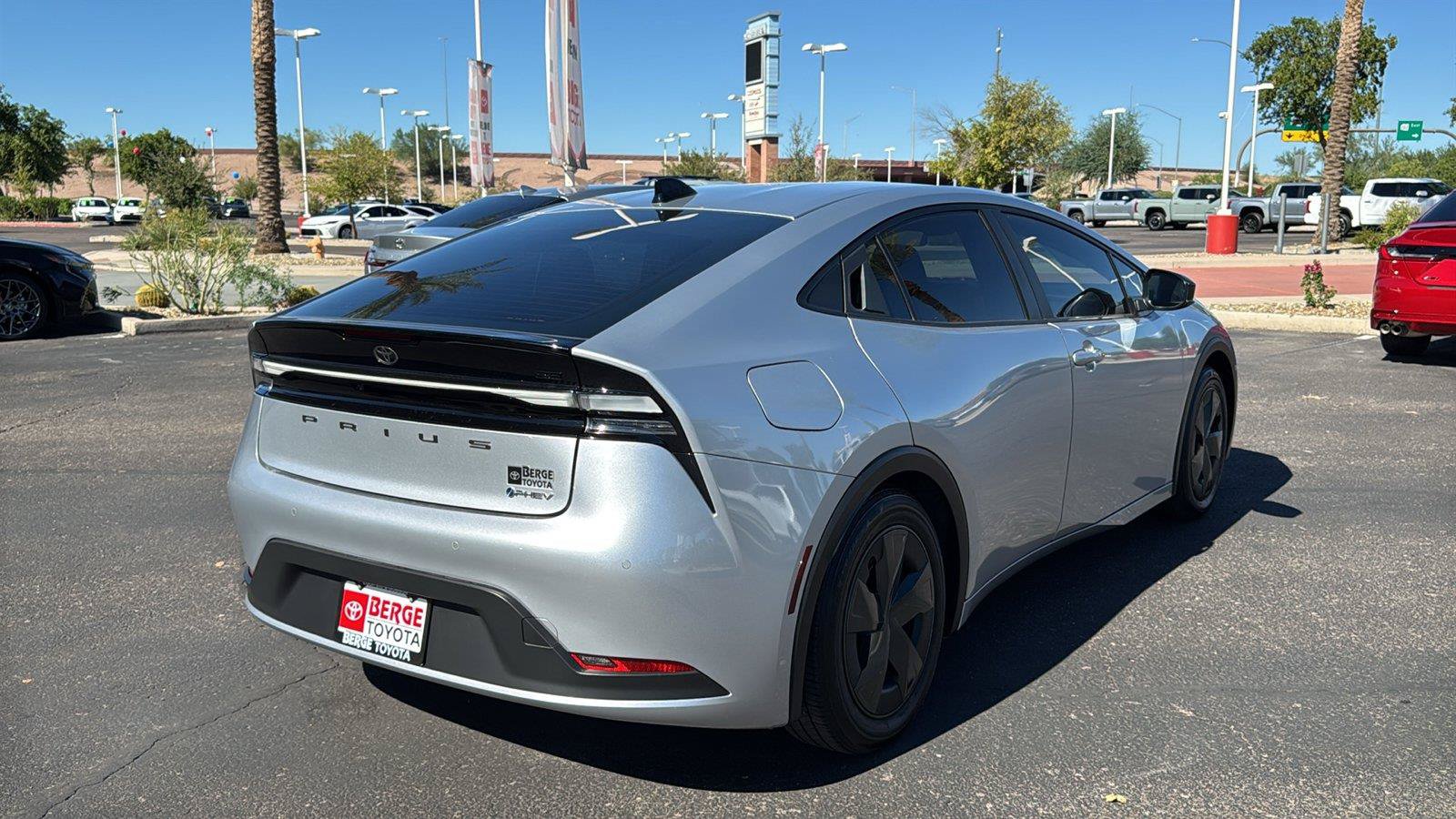 Certified 2026 Toyota Prius Plug-In Hybrid FWD image 9