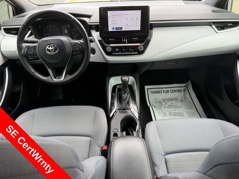 Used 2025 Toyota Corolla SE FWD image 13