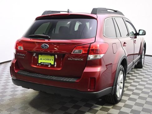 Used 2014 Subaru Outback 2.5i Premium image 6