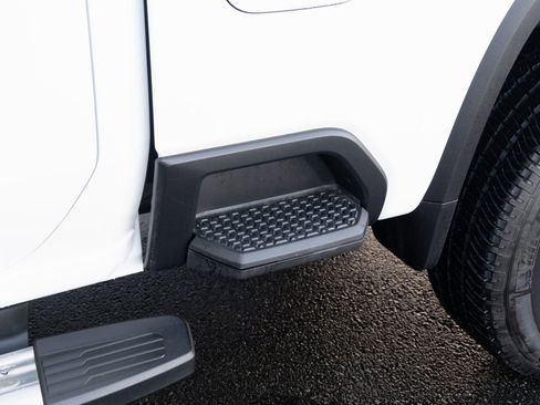 New 2026 Chevrolet Silverado 3500 LTZ w/ LTZ Convenience Package image 30