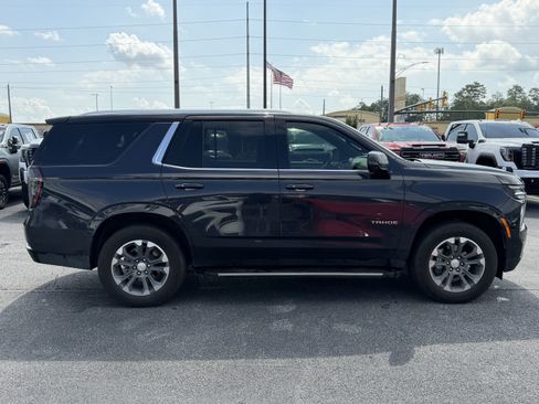 Used 2025 Chevrolet Tahoe LT w/ Comfort Package AWD/4WD image 12