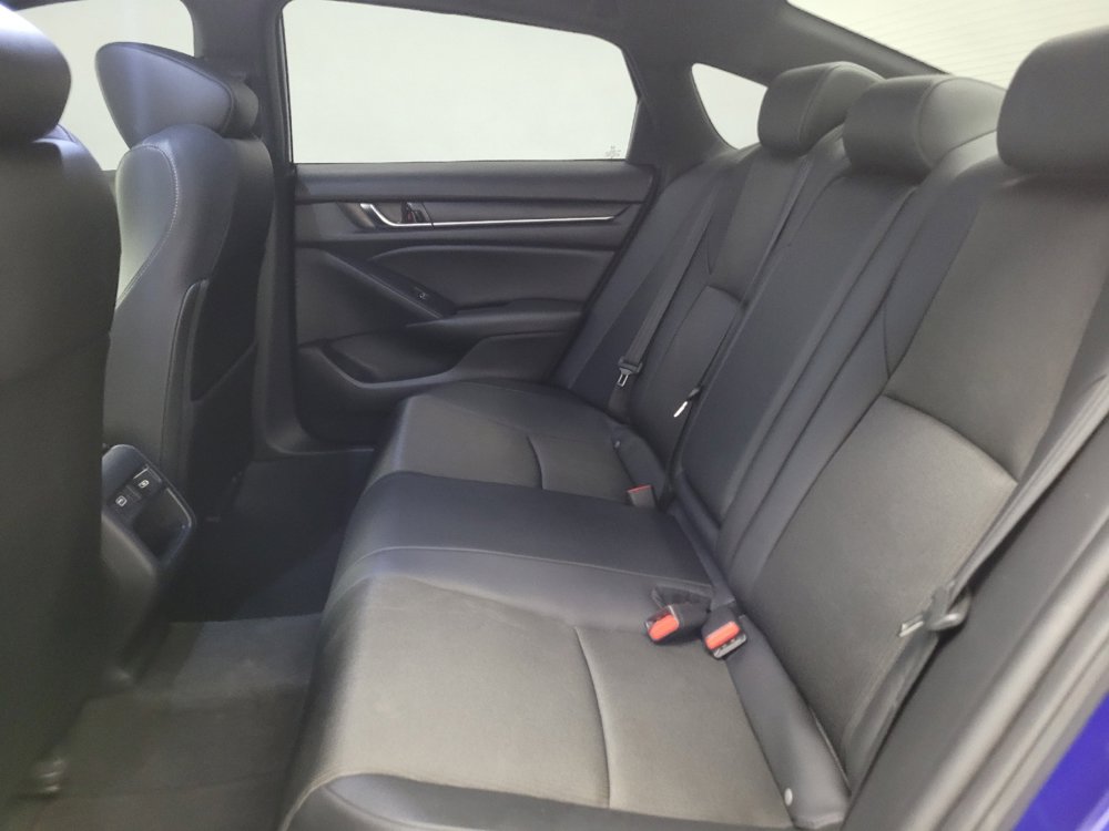 Used 2021 Honda Accord Sport image 18