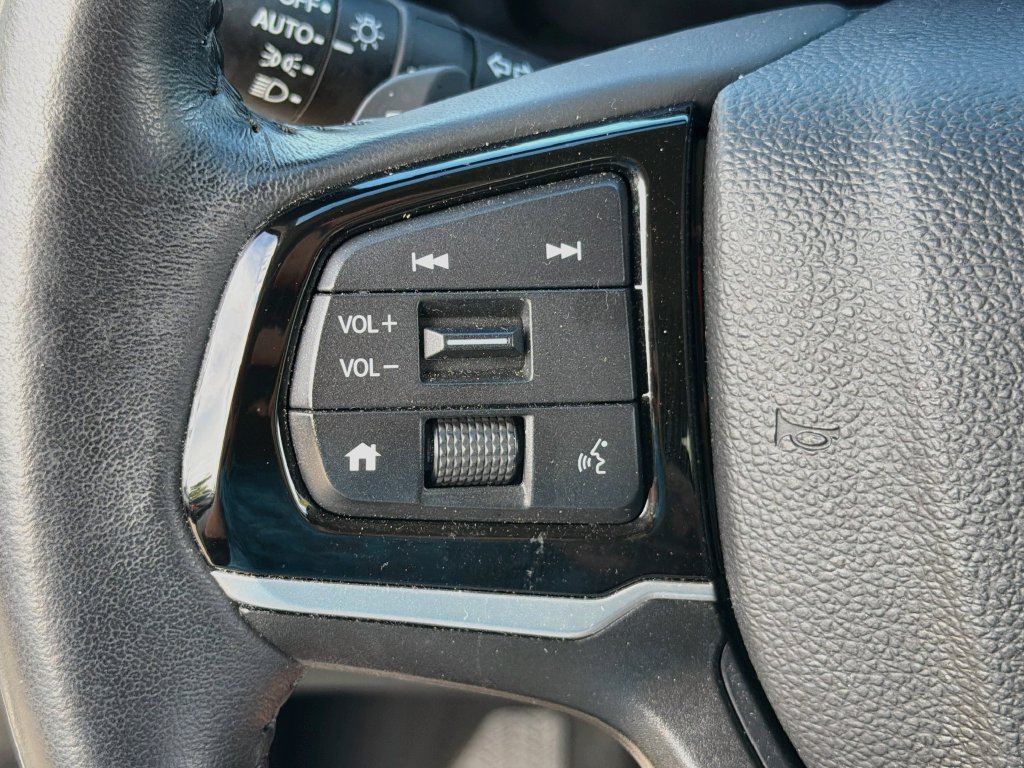 Used 2025 Honda Odyssey EX-L image 17