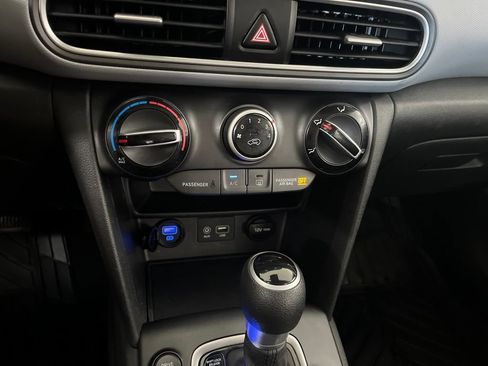 Used 2021 Hyundai Kona SE FWD image 68
