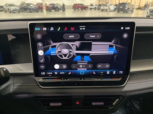 New 2026 Volkswagen Tiguan SE AWD/4WD image 33