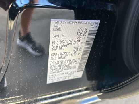 Used 2024 Nissan Frontier SL image 45