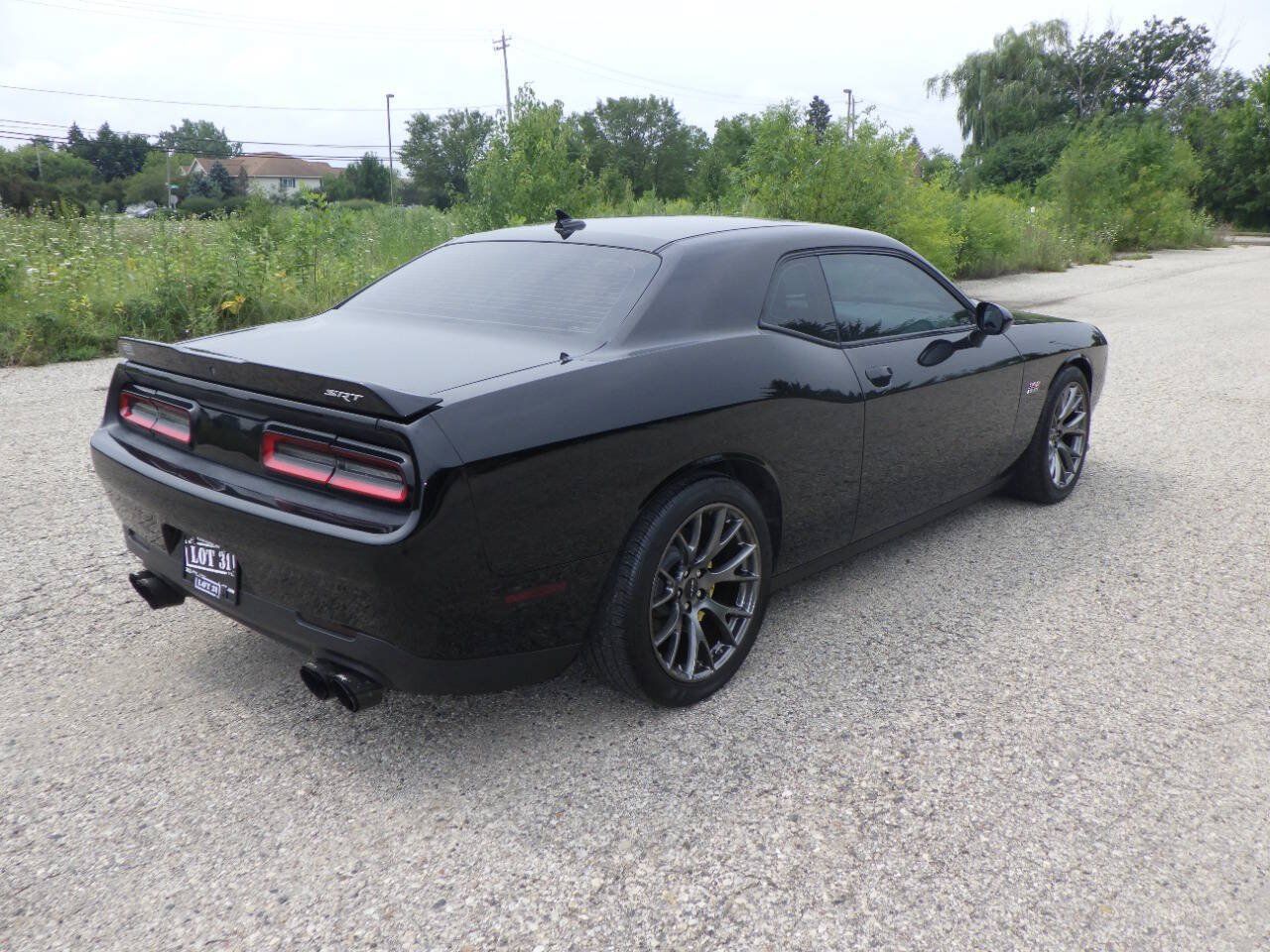 Used 2015 Dodge Challenger SRT w/ Technology Group RWD image 7