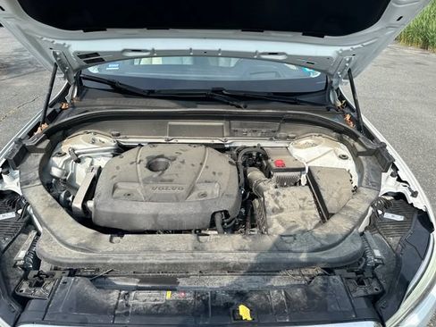 Used 2019 Volvo XC60 T5 Inscription AWD/4WD image 25