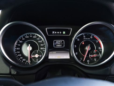 Used 2014 Mercedes-Benz G 63 AMG 4MATIC image 37