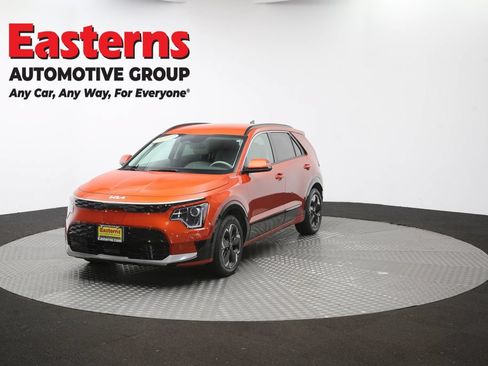 Used 2023 Kia Niro Wind w/ Wind Preserve Package FWD image 53