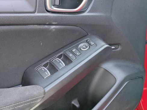 Used 2024 Honda Civic Sport image 3