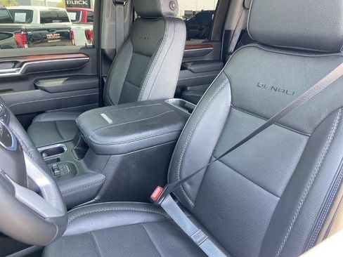 Used 2026 GMC Sierra 2500 Denali w/ Max Trailering Package AWD/4WD image 15