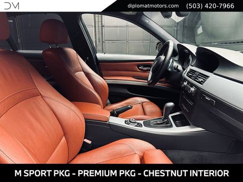 Used 2011 BMW 335i xDrive Sedan AWD/4WD image 19
