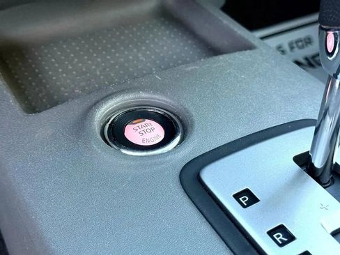 Used 2021 Nissan Frontier S RWD image 28
