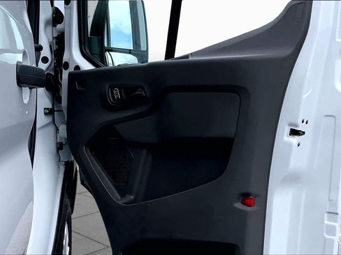 Certified 2025 Ford Transit 350 XLT RWD image 21