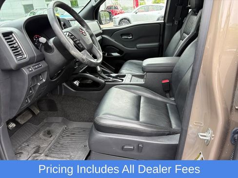 Used 2022 Nissan Frontier PRO-4X w/ Pro-4X Premium Package AWD/4WD image 18