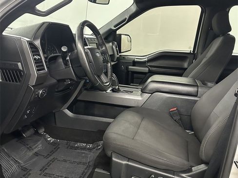 Used 2018 Ford F150 XLT w/ Equipment Group 302A Luxury image 10