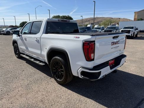 Used 2024 GMC Sierra 1500 Elevation w/ LPO, Elevation Black Package AWD/4WD image 7