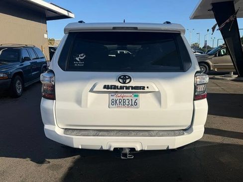 Used 2019 Toyota 4Runner SR5 Premium AWD/4WD image 8